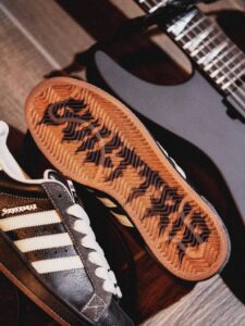 Guilt Trip bắt tay cùng Adidas ra mắt phiên bản giới hạn Superstar II